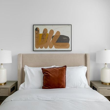Railyard Apartments By Barsala Denton Ngoại thất bức ảnh