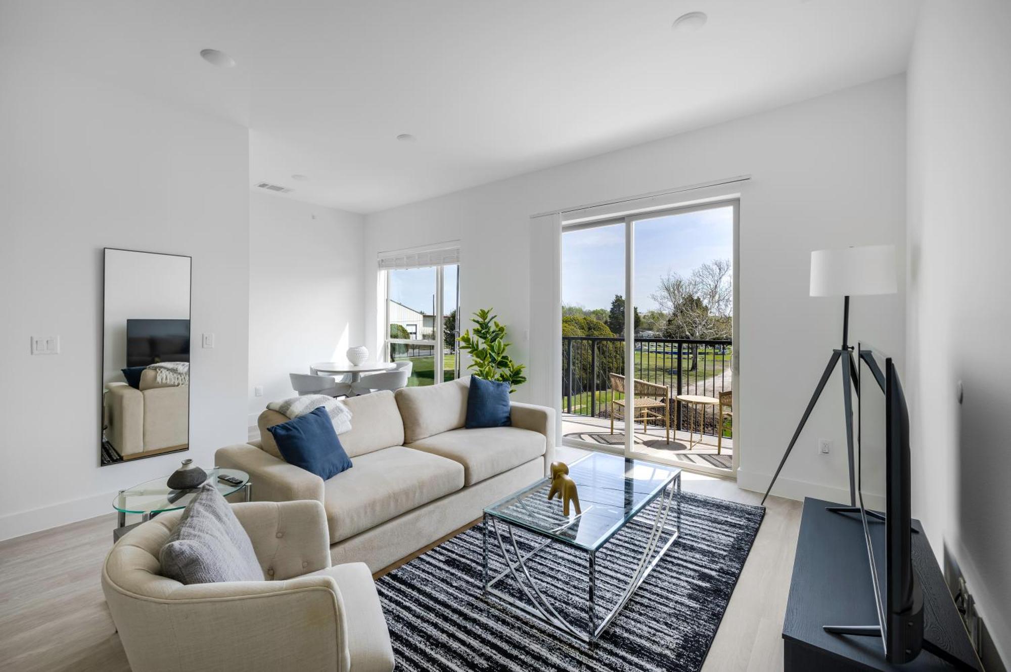 Railyard Apartments By Barsala Denton Phòng bức ảnh