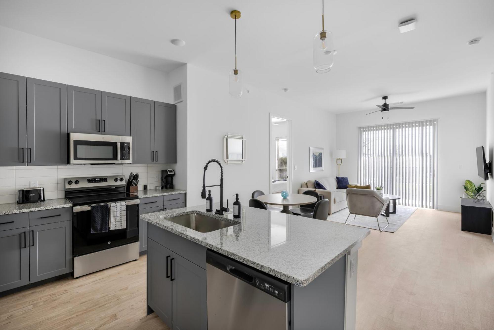 Railyard Apartments By Barsala Denton Phòng bức ảnh